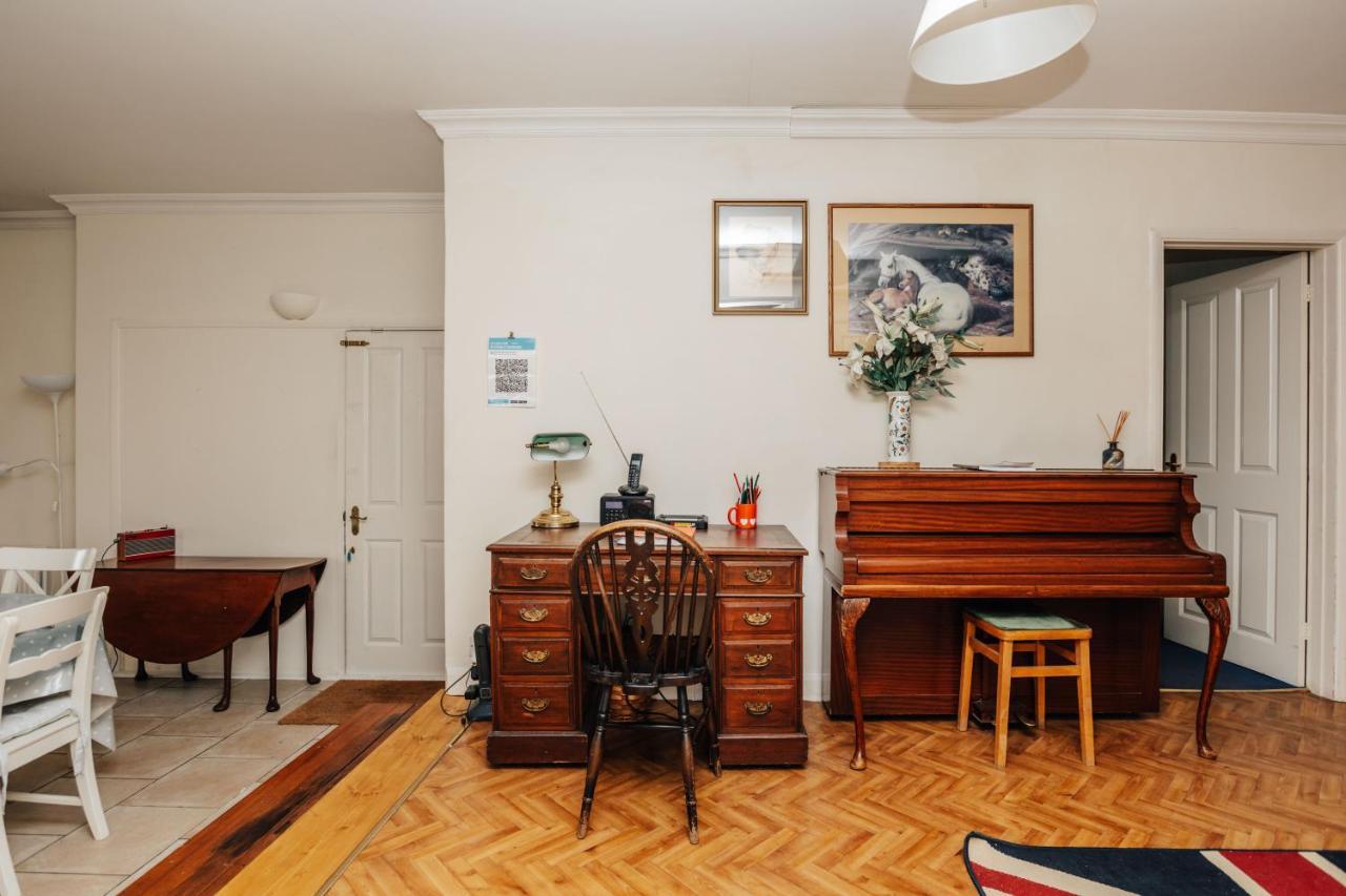 Water'S Edge Apartment Henley-on-Thames ภายนอก รูปภาพ