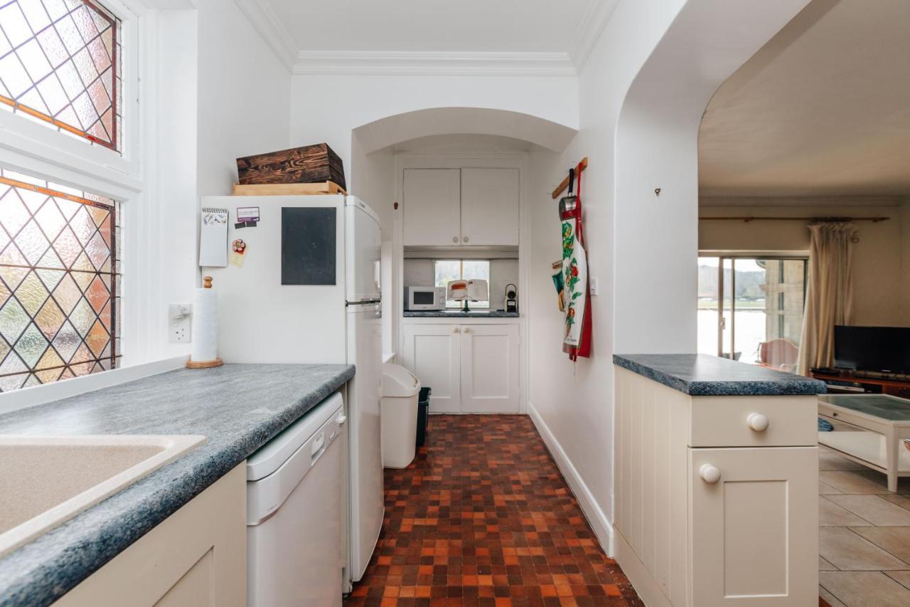 Water'S Edge Apartment Henley-on-Thames ภายนอก รูปภาพ