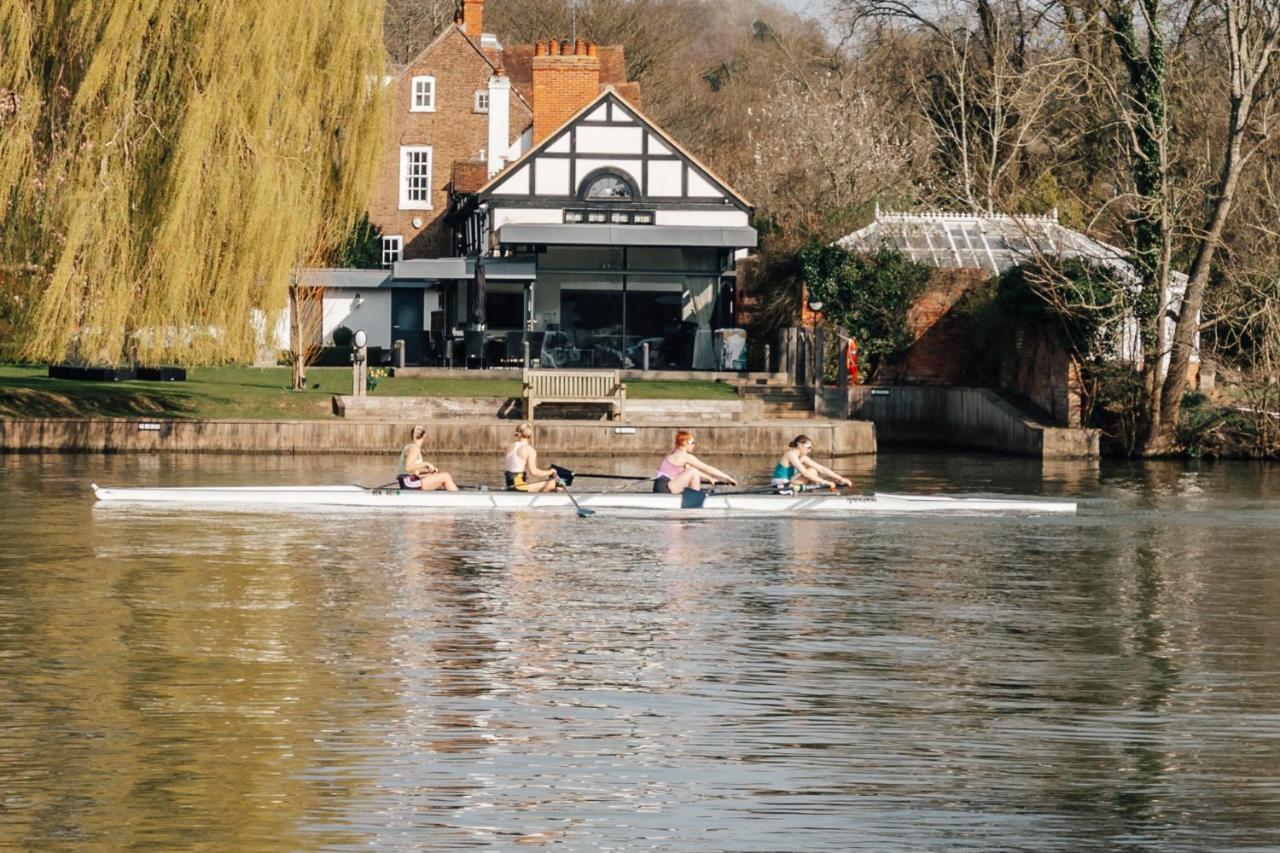 Water'S Edge Apartment Henley-on-Thames ภายนอก รูปภาพ